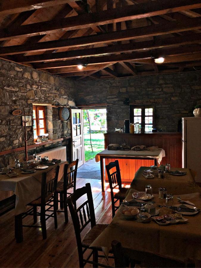 Konaki Hotel 帕皮康 外观 照片