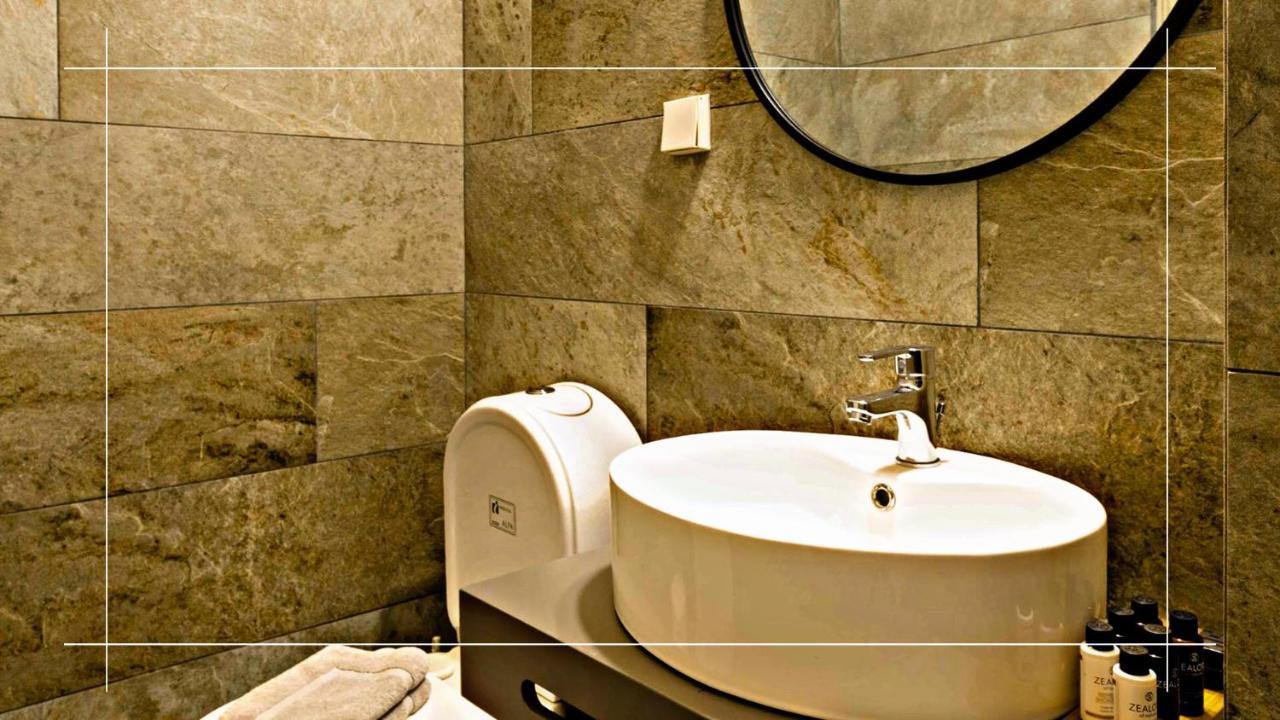 Konaki Hotel 帕皮康 外观 照片